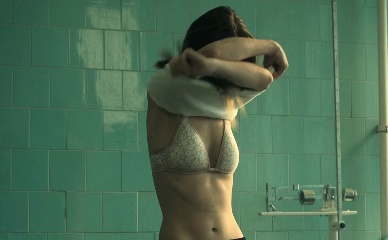 GRACE VAN PATTEN NUDE/SEXY SCENE IN THE TWISTED TALE OF AMANDA KNOX