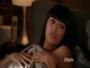 HANNAH SIMONE NUDE/SEXY SCENE IN NEW GIRL