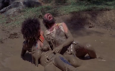 PAM GRIER NUDE/SEXY SCENE IN THE BIG BIRD CAGE