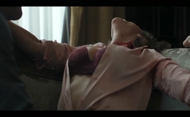 GUENIA LEMOS NUDE/SEXY SCENE IN INSANITY