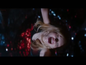 KRISTEN BELL in BURLESQUE