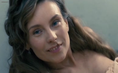 DOMINIKA PALETA NUDE/SEXY SCENE IN MEMORIA DE MIS PUTAS TRISTES