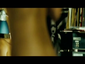 EKATERINA VILKOVA in TISKI