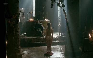 ALICIA AGNESON NUDE/SEXY SCENE IN VIKINGS