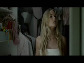 GABRIELLA WILDE in SQUATTERS (2014)