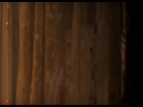 CATE BLANCHETT in ELIZABETH (1998)
