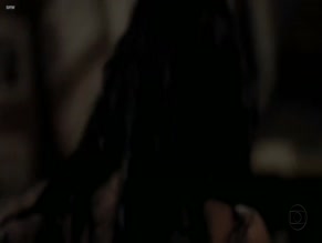 ISIS VALVERDE in O CANTO DA SEREIA