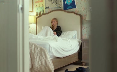 CHLOE GRACE MORETZ in NOVEMBER CRIMINALS