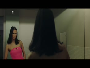GENELLE SELDON NUDE/SEXY SCENE IN SHOOK