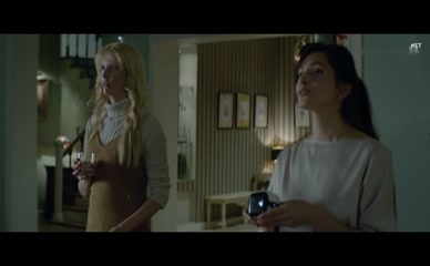 INA BARRON NUDE/SEXY SCENE IN ILIANA