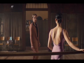 LAUREN HOLLY NUDE/SEXY SCENE IN TINY PRETTY THINGS