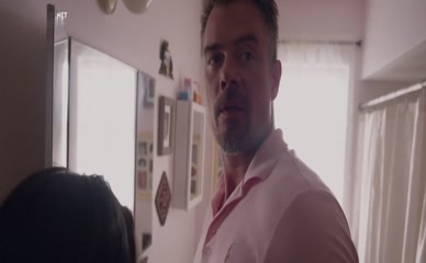 OLIVIA MUNN NUDE/SEXY SCENE IN BUDDY GAMES