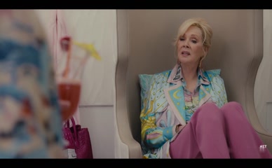 HANNAH EINBINDER NUDE/SEXY SCENE IN HACKS