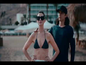 ANNE HATHAWAY NUDE/SEXY SCENE IN WECRASHED