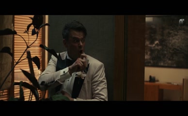 JENNIFER LOPEZ NUDE/SEXY SCENE IN SHOTGUN WEDDING