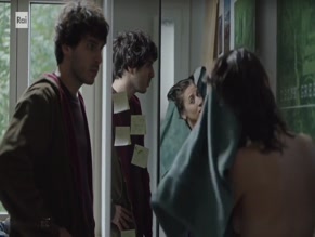 VALENTINA MUNAFO in LA PORTA ROSSA(2017)