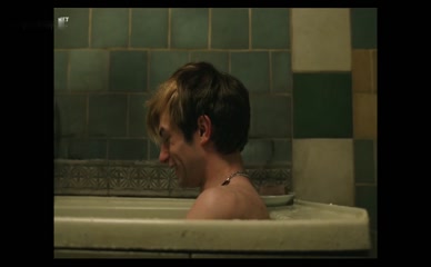 SASHA FROLOVA NUDE/SEXY SCENE IN LITTLE AMERICA