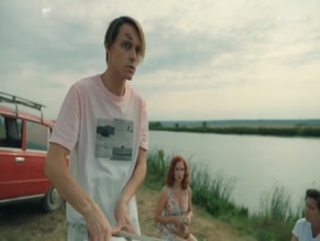 EKATERINA STULOVA NUDE/SEXY SCENE IN ZHUKI