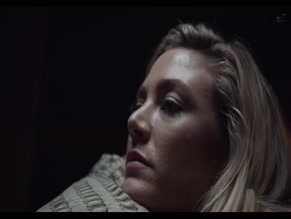 FOX SINCLAIR NUDE/SEXY SCENE IN TO HELL WITH RENO