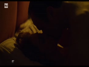 VANESSA SCALERA NUDE/SEXY SCENE IN IMMA TATARANNI SOSTITUTO PROCURATORE