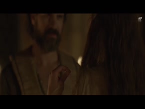 SILVIA ALONSO in LA CORONA PARTIDA (2016)