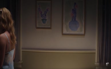 LILI REINHART NUDE/SEXY SCENE IN LOOK BOTH WAYS