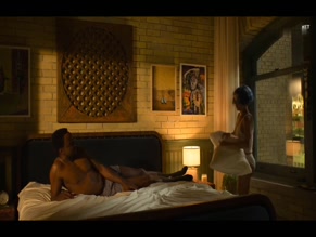 ZOE KRAVITZ in KIMI (2022)