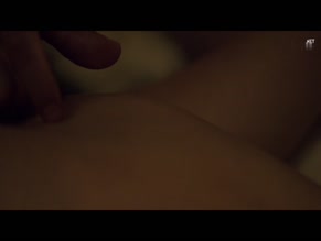 CELINE MARTIN SISTERON NUDE/SEXY SCENE IN ASPHALT