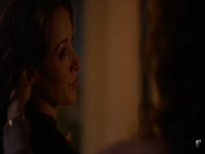 JENNIFER BEALS in THE L WORD: GENERATION Q