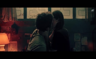 ALEXANDRA DADDARIO NUDE/SEXY SCENE IN DIE IN A GUNFIGHT