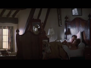 LESLEY-ANNE DOWN NUDE/SEXY SCENE IN HANOVER STREET