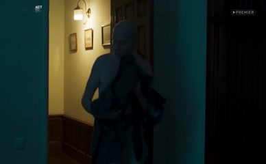 LYUBOV AKSYONOVA NUDE/SEXY SCENE IN TRIADA