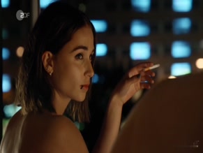 COSIMA HENMAN NUDE/SEXY SCENE IN EXTRAKLASSE 2+