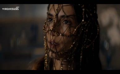 SARAH-SOFIE BOUSSNINA NUDE/SEXY SCENE IN DUNE: PROPHECY