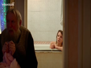 VASILISA PERELYGINA in DLITELNYE SVIDANIYA