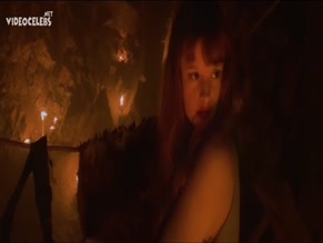 MARESI RIEGNER in ENDLICH WELTUNTERGANG (2012)