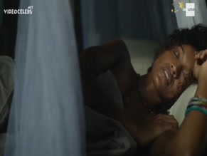 AUDE LEGASTELOIS in MEURTRES A SAINT-MARTIN (2024)