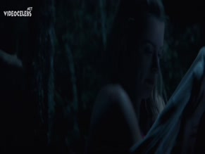 ADRIANA TORREBEJANO in POLITICAMENTE INCORRECTOS (2024)