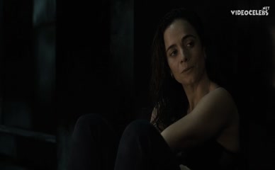 ALICE BRAGA NUDE/SEXY SCENE IN DARK MATTER