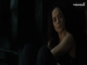 ALICE BRAGA in DARK MATTER