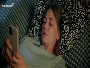 OKSANA AKINSHINA in NEVERNYE