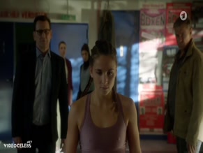 COSIMA HENMAN NUDE/SEXY SCENE IN MORDEN IM NORDEN