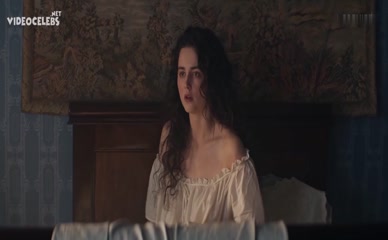 VERA KOLESNIKOVA NUDE/SEXY SCENE IN CERBERUS