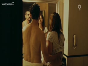 ULRIKE C. TSCHARRE NUDE/SEXY SCENE IN ZIELFAHNDER: BLUTIGER TANGO