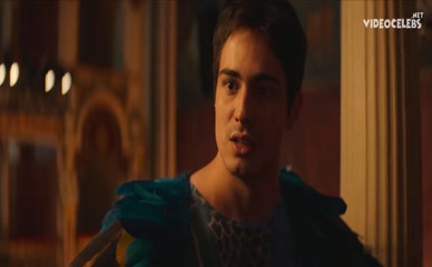 GIOVANNA LANCELLOTTI NUDE/SEXY SCENE IN RICH IN LOVE