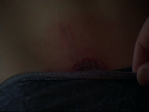 IZABELLA MIKO in THE FORSAKEN (2001)