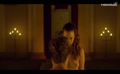 ANA LECIC NUDE/SEXY SCENE IN CRNA SVADBA