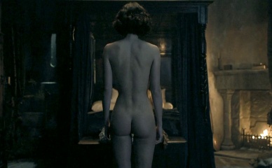 HERMIONE CORFIELD NUDE/SEXY SCENE IN OUTLANDER: BLOOD OF MY BLOOD