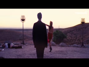 MARGOT ROBBIE NUDE/SEXY SCENE IN BABYLON