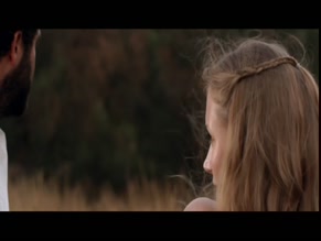 TEREZA SRBOVA NUDE/SEXY SCENE IN SIREN